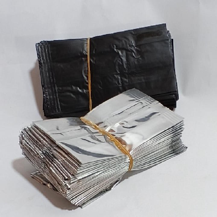 BOLSA CAFE METALIZADA 100GR MEDIDA 12X15 (10X100)