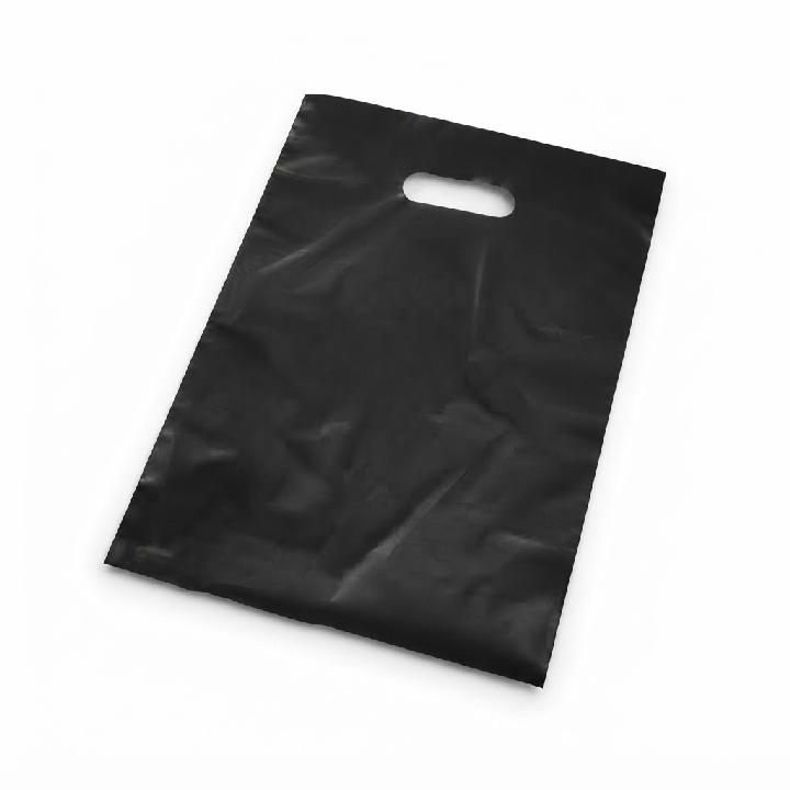 BOLSA BOUTIQUE 30X40 NEGRA (PAQ X 100 UNID) "OMKA"